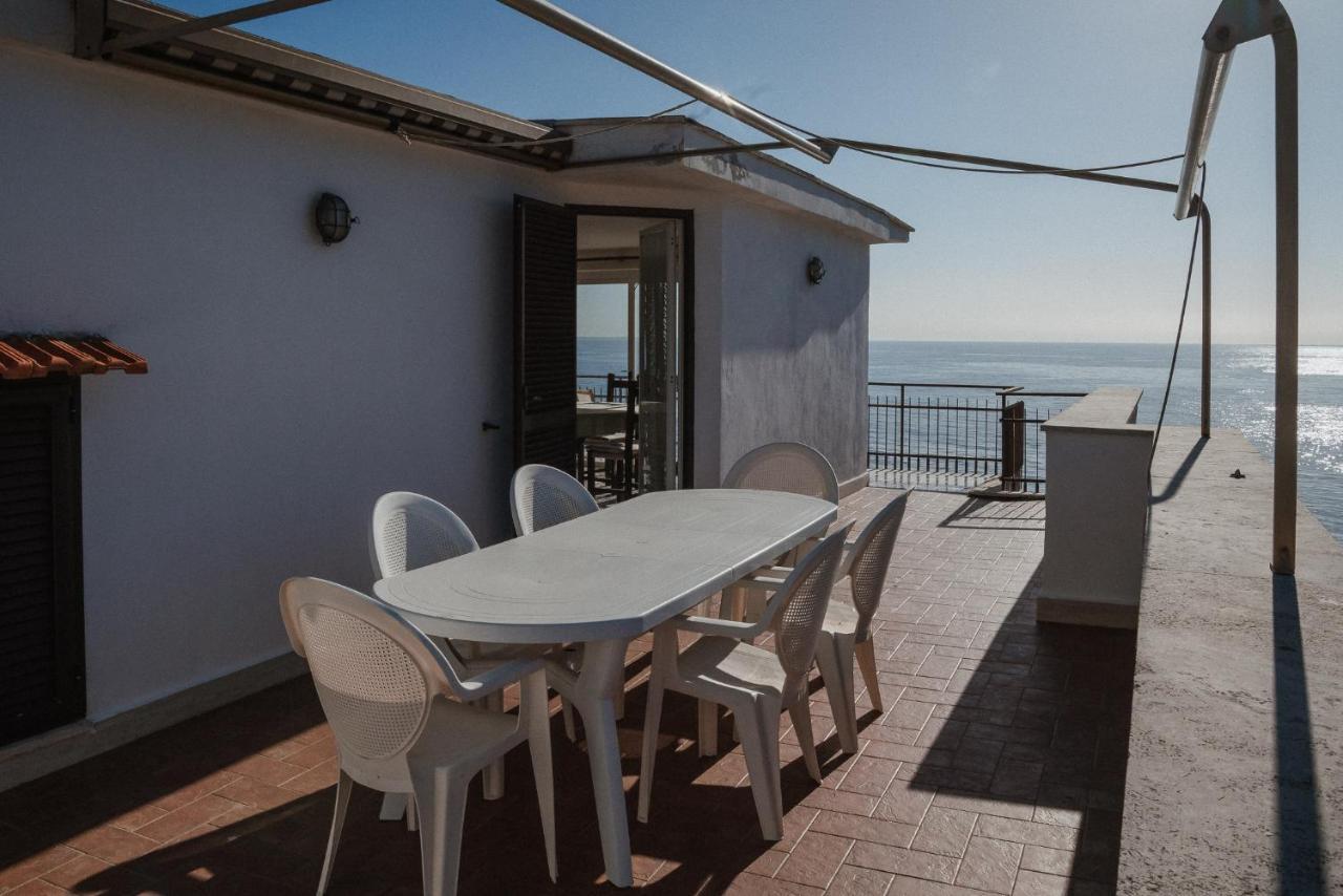 Be Your Home - Appartamento 4 Camere Sul Mare Scesa Al Mare Privata Santa Marinella Buitenkant foto