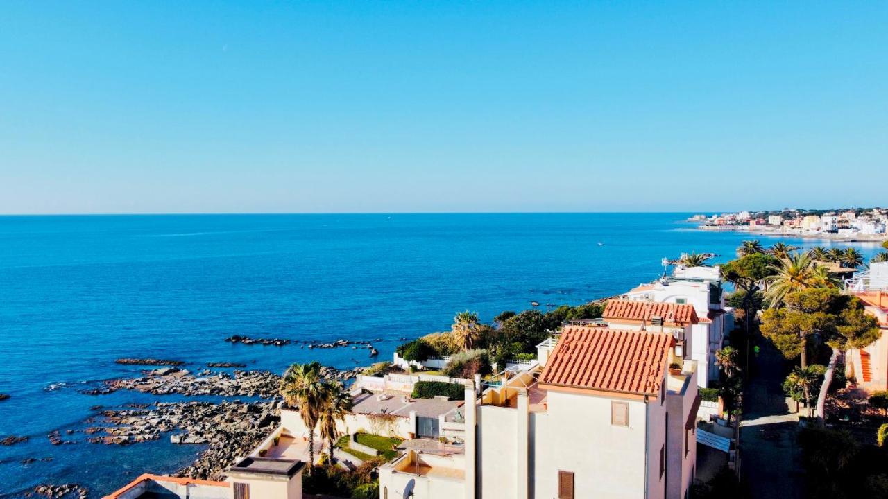 Be Your Home - Appartamento 4 Camere Sul Mare Scesa Al Mare Privata Santa Marinella Buitenkant foto